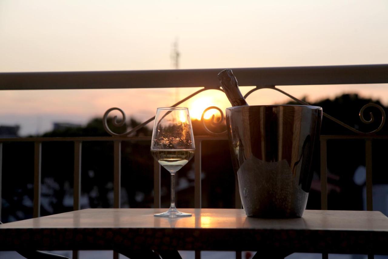 Hotel Alfa Anche In All Inclusive Rimini Exterior photo
