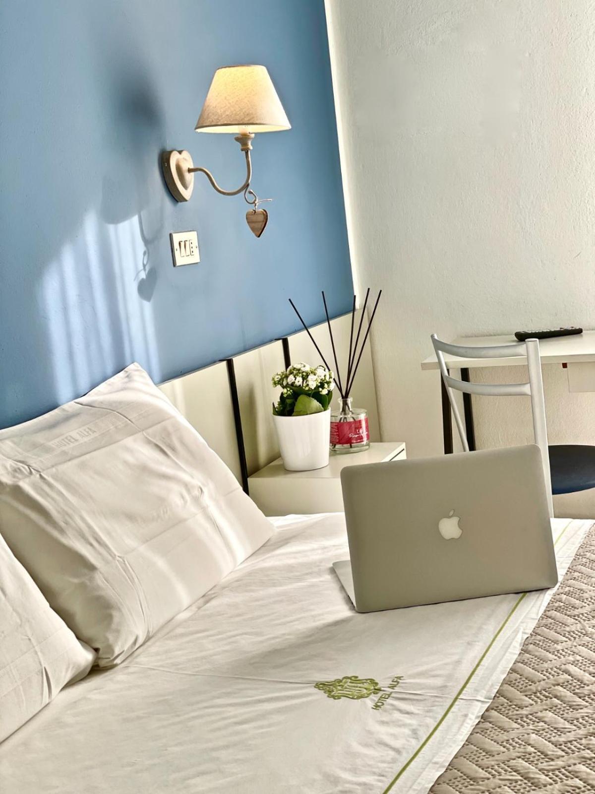 Hotel Alfa Anche In All Inclusive Rimini Exterior photo