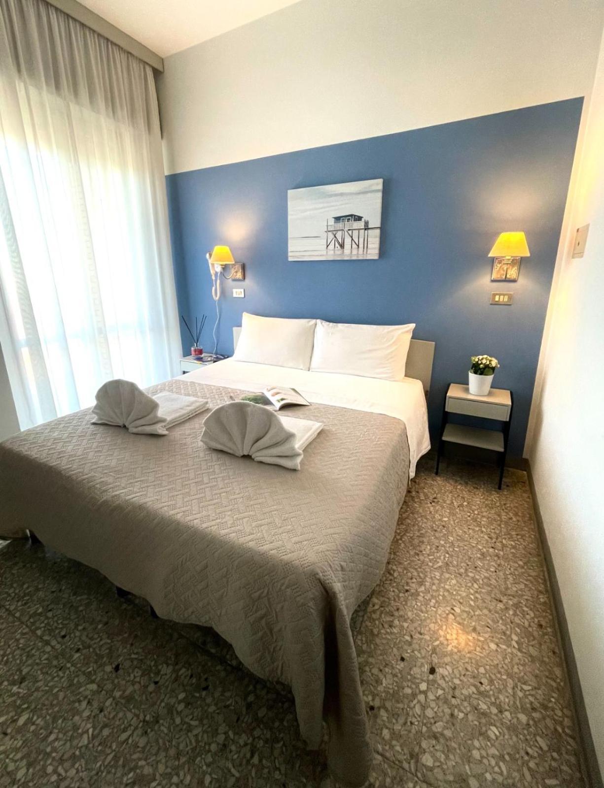 Hotel Alfa Anche In All Inclusive Rimini Exterior photo
